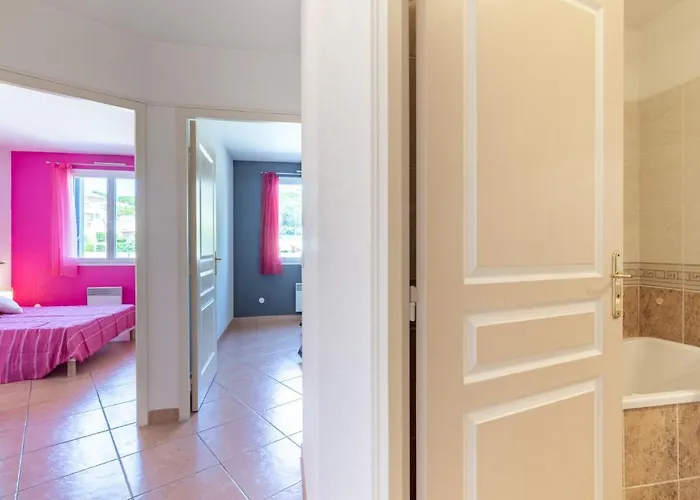 Appartement Terre Du Soleil-1 By Interhome Sainte-Maxime