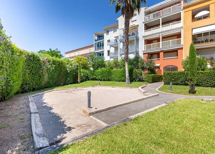 Apartament Terre Du Soleil-1 By Interhome Sainte-Maxime
